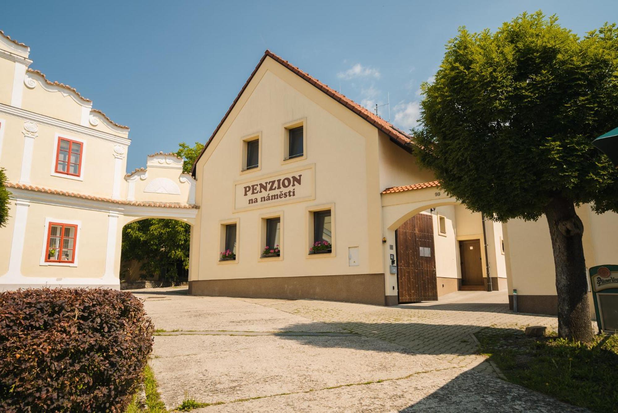 Penzion Sezemice Exterior photo